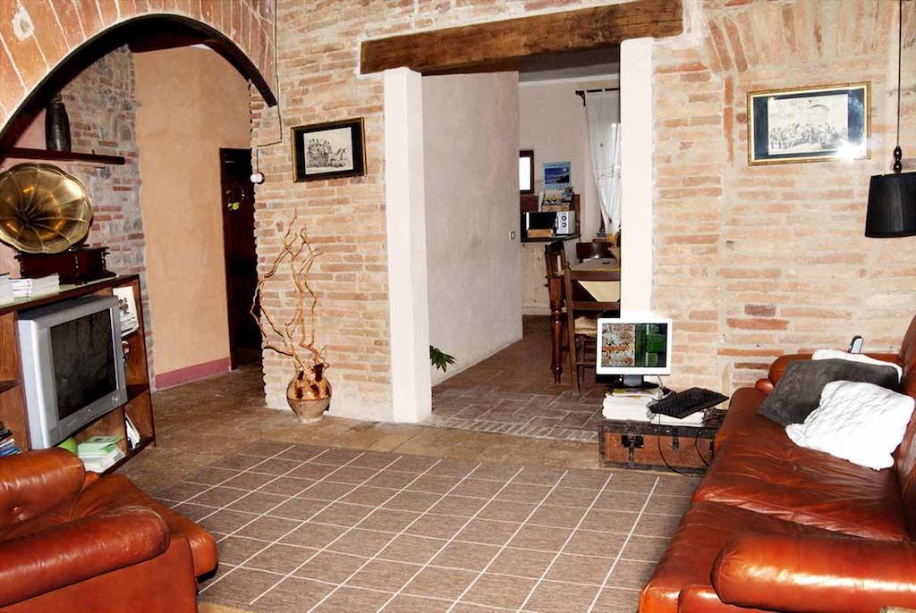 B&B Al Castello Fabro Extérieur photo