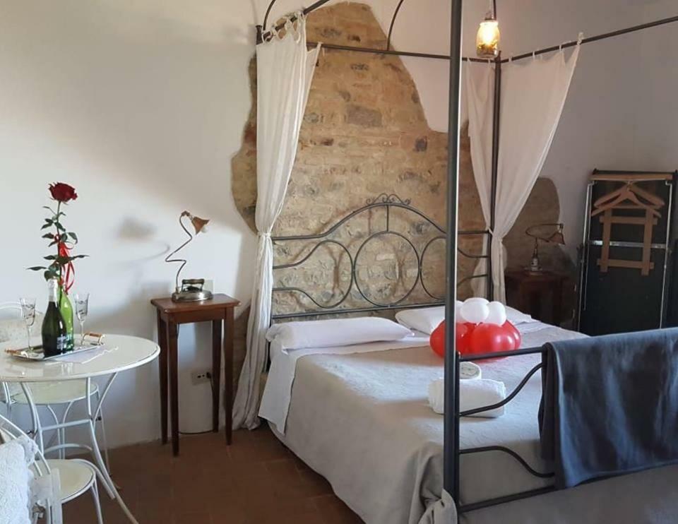 B&B Al Castello Fabro Extérieur photo